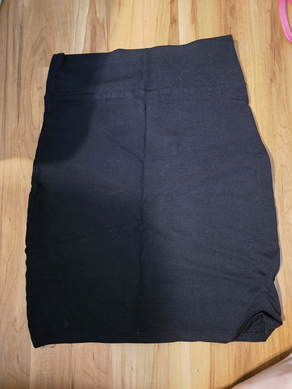 Agnes & Dora Black Pencil Skirt
